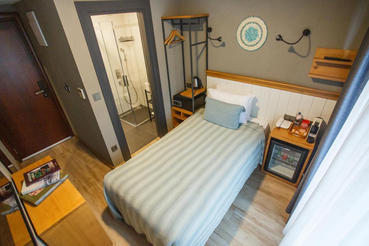 Hotel Petrion *
